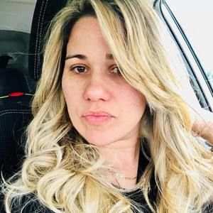 Meet your Posher, Annia